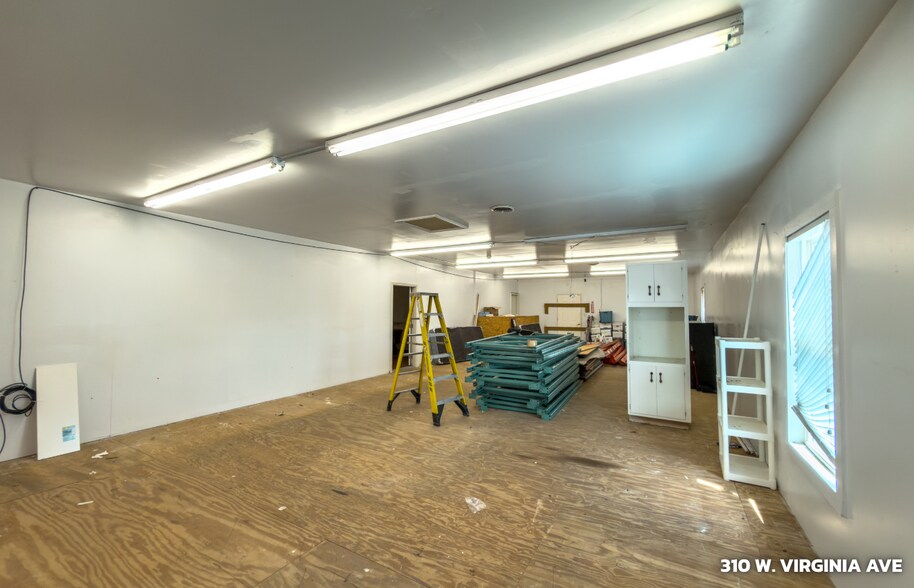 More Photos Of , Vinton General Retail For Sale