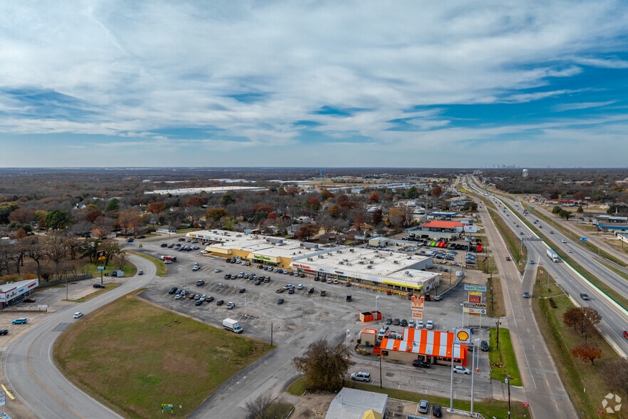 More Photos Of 125 Hall Rd, Seagoville Unknown For Lease