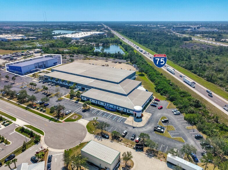More Photos Of 195 Triple Diamond Blvd, North Venice Research And Development For Lease
