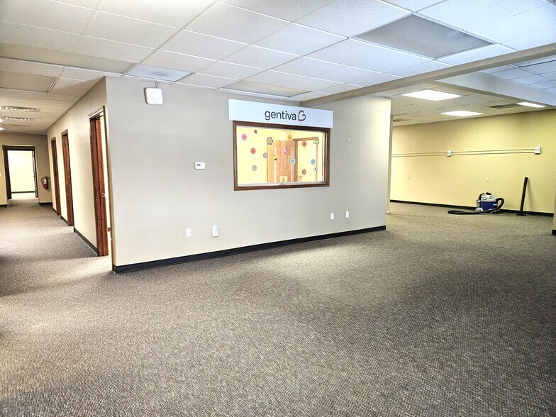 More Photos Of 6270 State St, Saginaw Freestanding For Sale