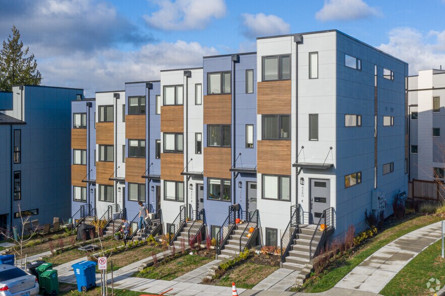 More Photos Of 4270 NE 50th St, Seattle Apartments For Sale