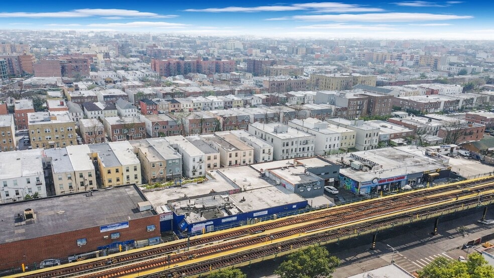 More Photos Of 1940 McDonald Ave, Brooklyn Auto Repair For Lease