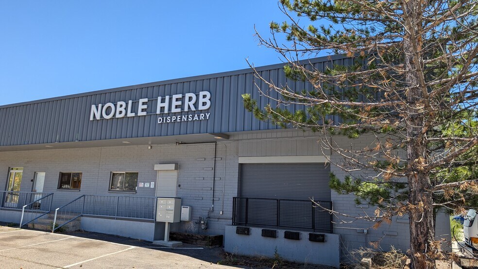 More Photos Of 460 N Switzer Canyon Dr, Flagstaff Storefront Retail Office For Sale