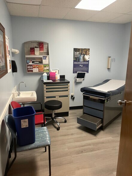 More Photos Of 2580 Shiloh Springs Rd, Dayton Office For Sale