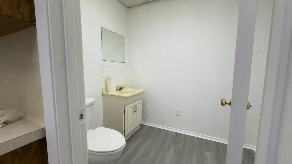 More Photos Of 4918 Profit Dr, Tyler Industrial For Lease