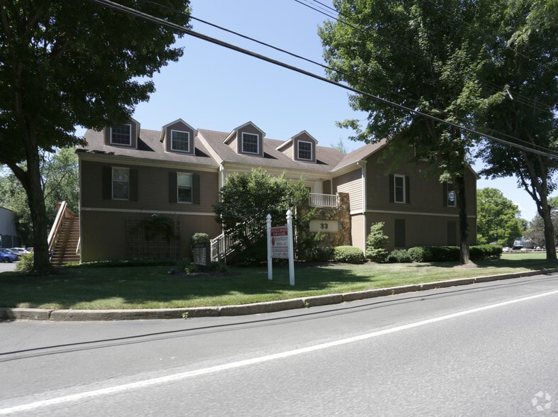 More Photos Of 33 S Delaware Ave, Yardley Office Residential For Lease
