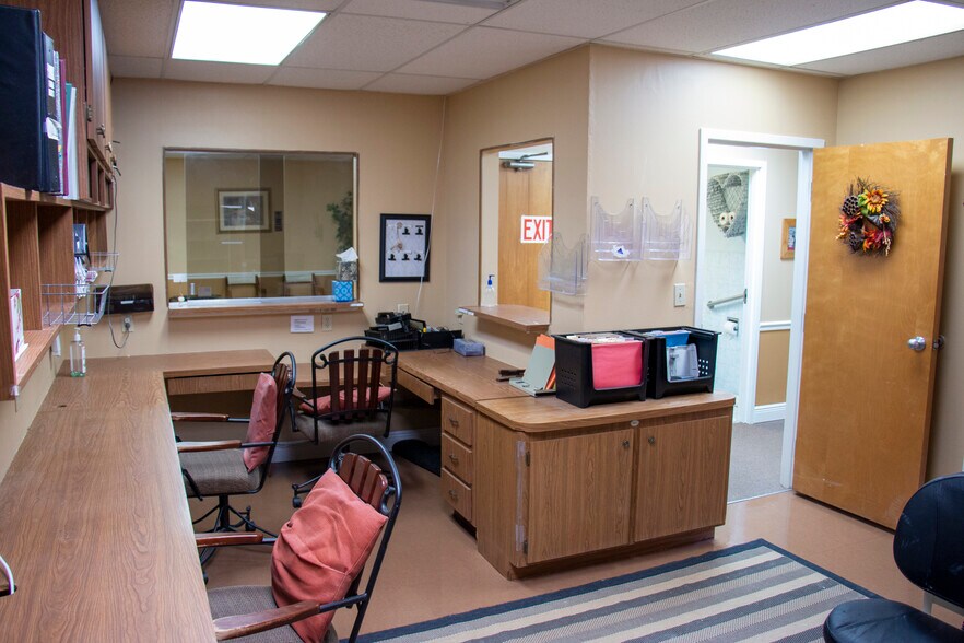 More Photos Of 2215 Nebraska Ave, Fort Pierce Medical For Lease