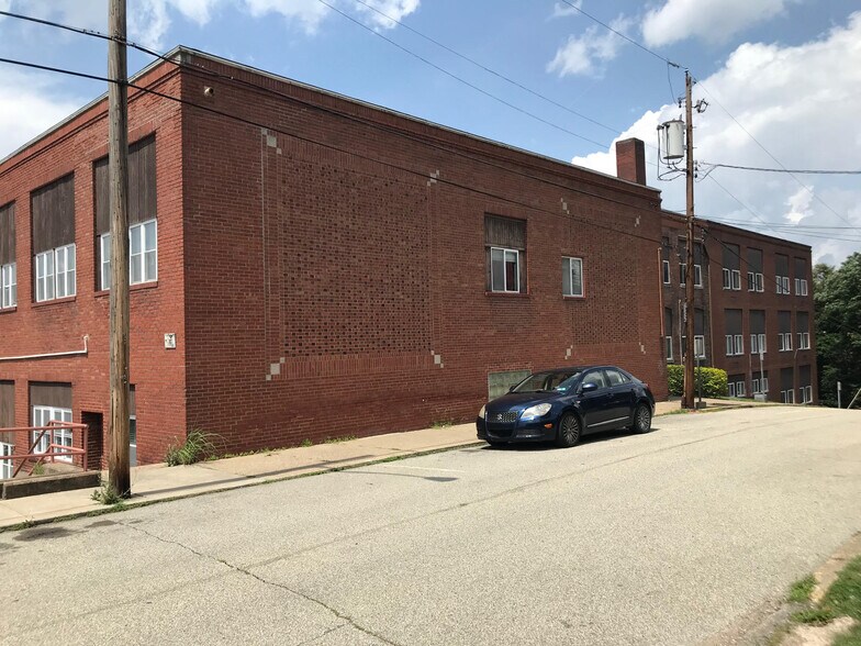 More Photos Of 210 5th Ave, Elizabeth Apartments For Sale