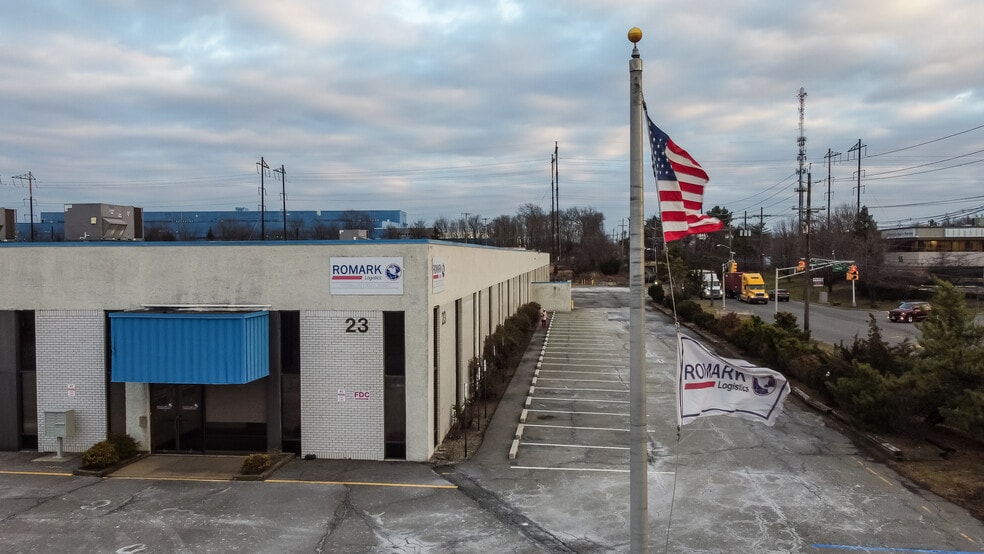 More Photos Of 23 Mack Dr, Edison Distribution For Lease