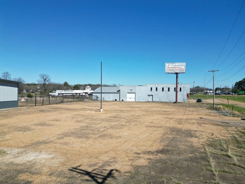 More Photos Of 710 Us-80, Flowood Freestanding For Lease