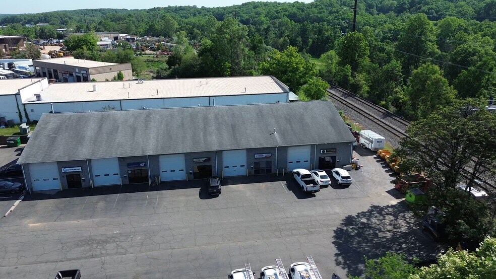 Primary Photo Of 9208 Venture Ct, Manassas Park Warehouse For Sale