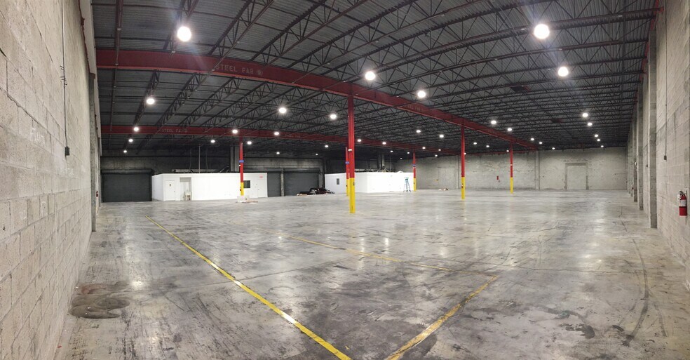 More Photos Of 2215 NW 79th Ave, Doral Warehouse For Lease