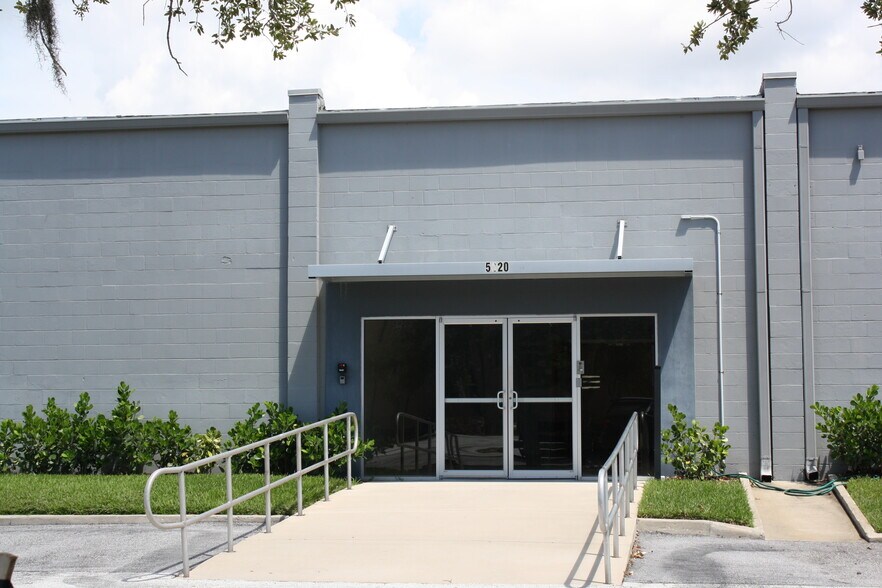 More Photos Of 5120 W Waters Ave, Tampa Manufacturing For Sale