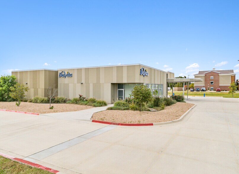 More Photos Of 2410 W Grant Ave, Pauls Valley Medical For Sale