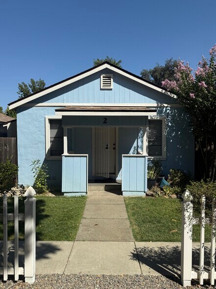 More Photos Of 101 Elliott St, Winters Apartments For Sale