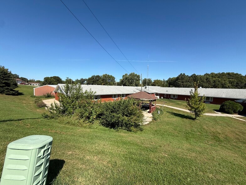 More Photos Of 702 Cedar Ave, Laurel Multifamily For Sale