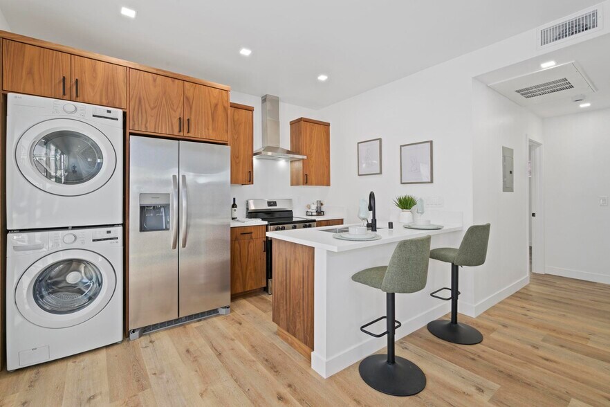 More Photos Of 3582 Hatteras Ave, San Diego Apartments For Sale