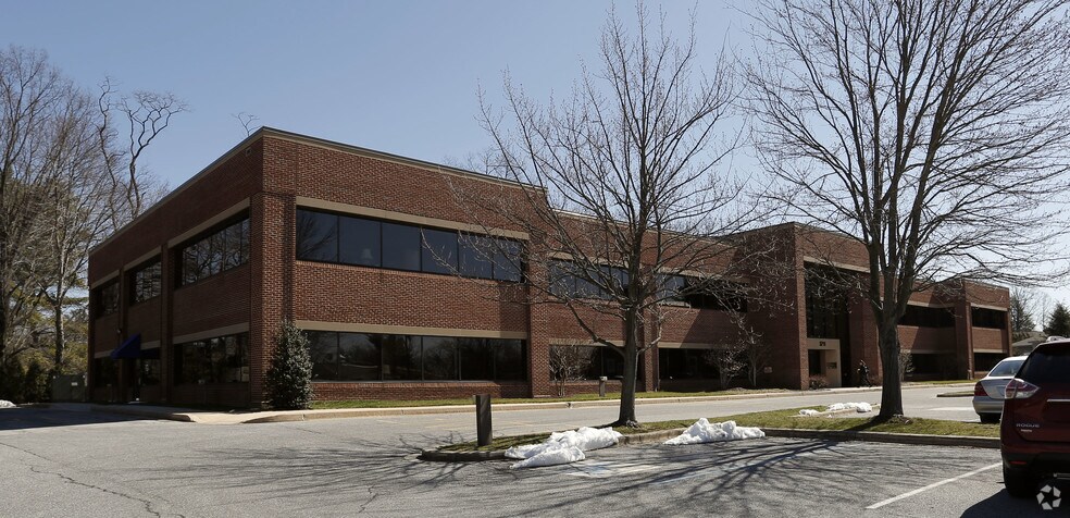 More Photos Of 3711 Kennett Pike, Greenville Office For Lease