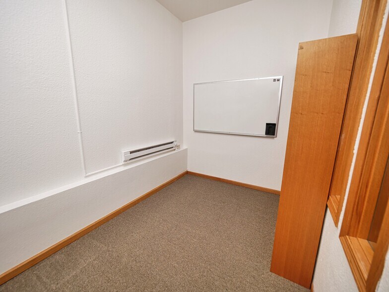 More Photos Of 1927-1929 Taraval St, San Francisco Apartments For Lease