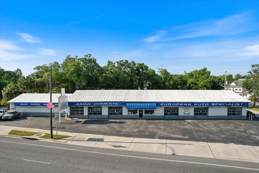 Primary Photo Of 309 NW Us Highway 19, Crystal River Auto Repair For Sale