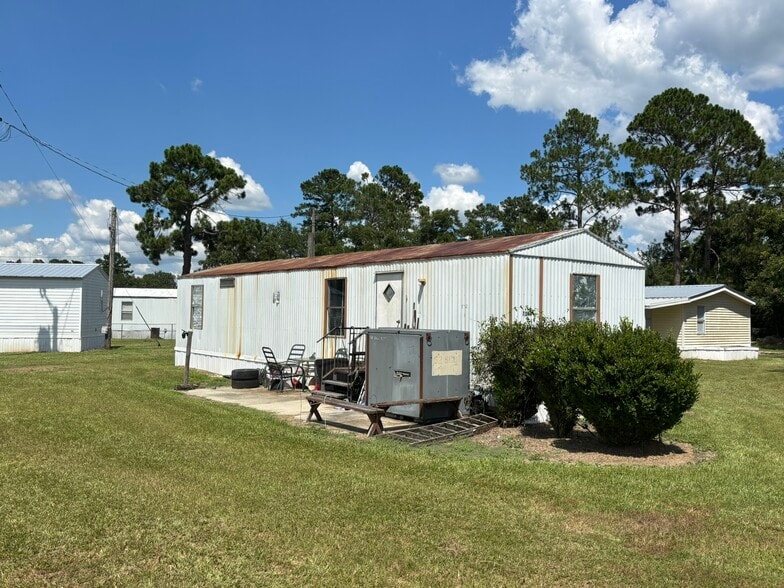 More Photos Of 7322 Highway 122 E, Ray City Manufactured Housing Mobile Home Park For Sale