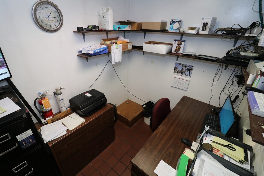 More Photos Of 116 Indiana St, Punxsutawney Restaurant For Sale