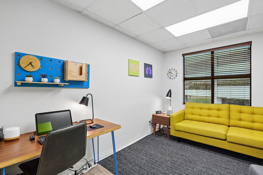 More Photos Of 3023 Marina Bay Dr, League City Medical For Lease