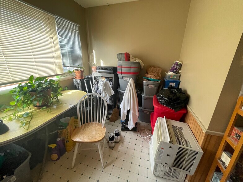 More Photos Of 1013 W Church St, Champaign Apartments For Sale