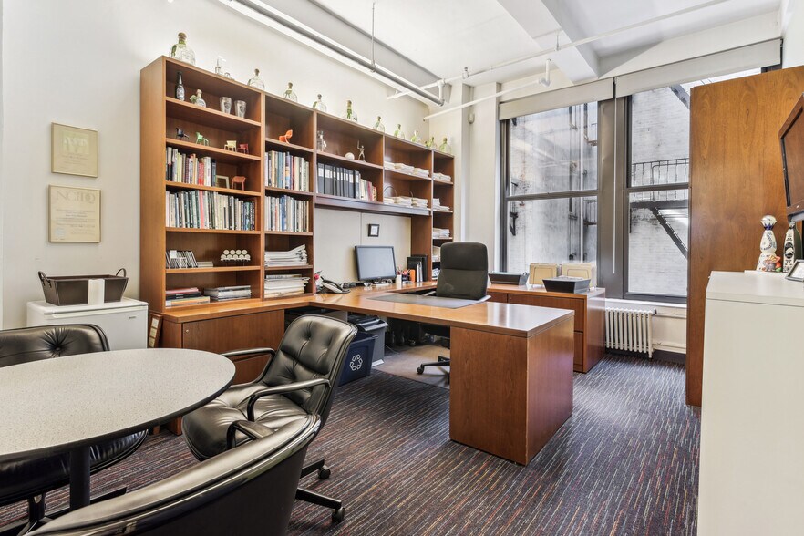 More Photos Of 135 W 27th St, New York Office For Sale