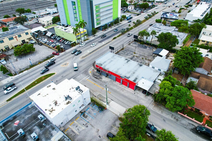 More Photos Of 101 NW 27th Ave, Miami Auto Repair For Sale