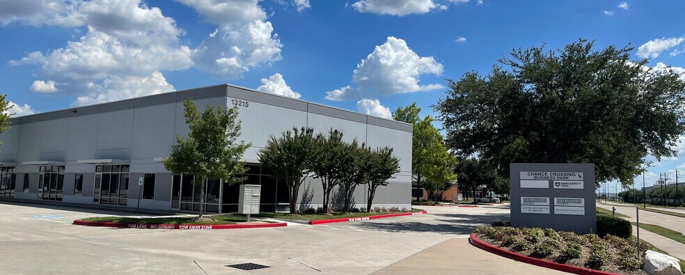 Primary Photo Of 13215 Stafford Rd, Missouri City Warehouse For Lease