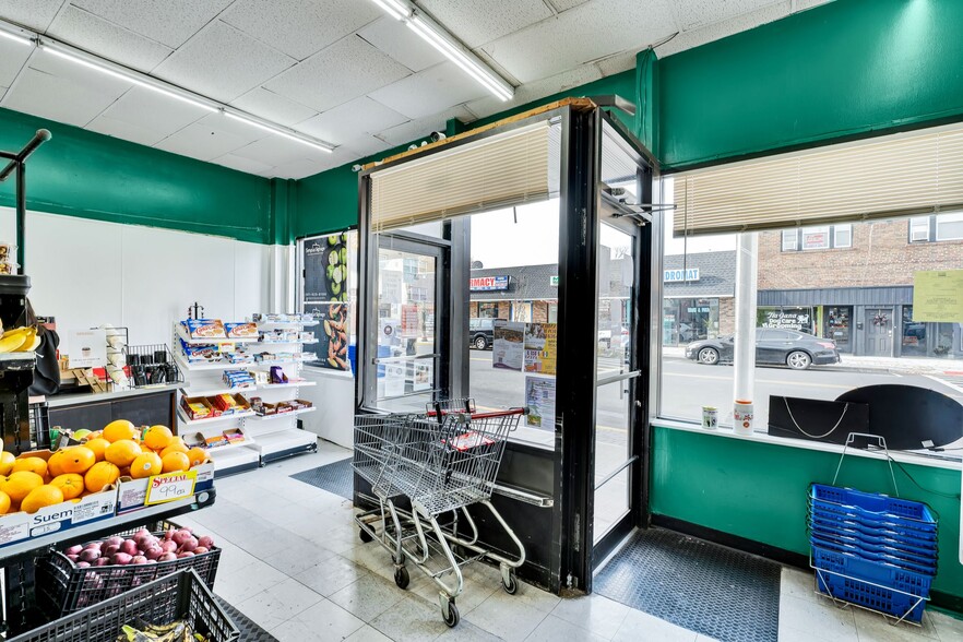 More Photos Of 147 Chestnut St, Roselle Park Storefront Retail Residential For Sale