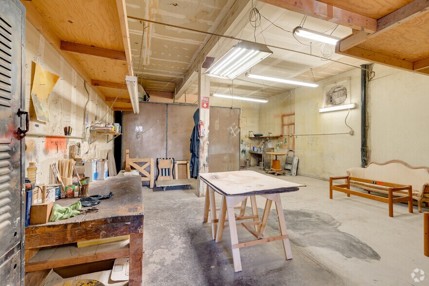 More Photos Of 1517 E Washington Blvd, Pasadena Storefront Retail Residential For Sale