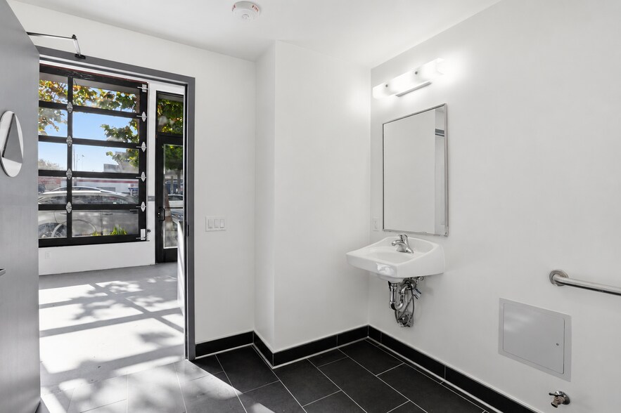 More Photos Of 988 Harrison St, San Francisco Apartments For Sale