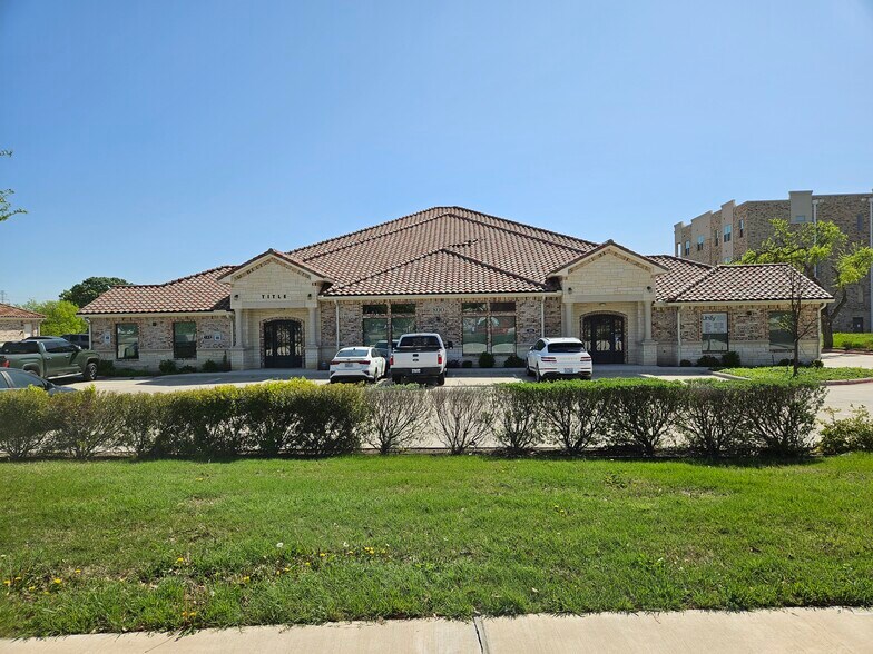 Primary Photo Of 800 N Plano Rd, Richardson Office For Sale