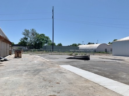 More Photos Of 1244 NW 4th St, Oklahoma City Warehouse For Lease