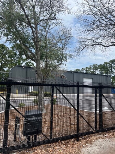 More Photos Of 1545 Main St, Atlantic Beach Unknown For Lease