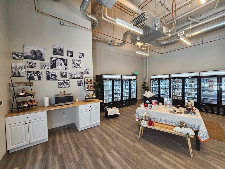 More Photos Of 1776 Curtis St, Denver Apartments For Lease