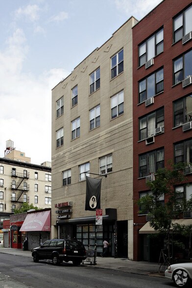 Primary Photo Of 122-124 Rivington St, New York Storefront Retail Office For Lease