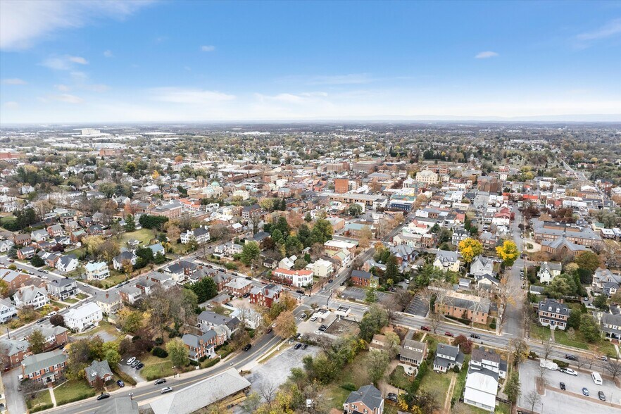 More Photos Of 230 W Boscawen St, Winchester Office Residential For Sale
