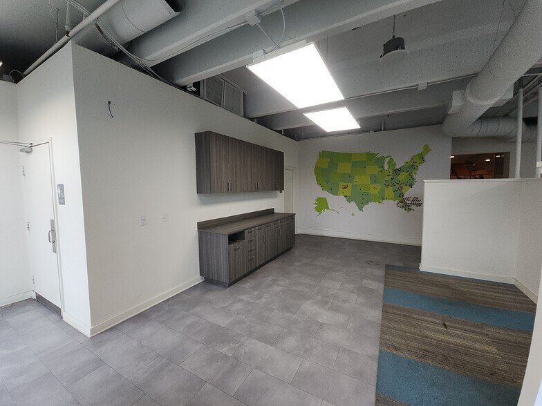 More Photos Of 320 1st St N, Jacksonville Beach Office Residential For Sale