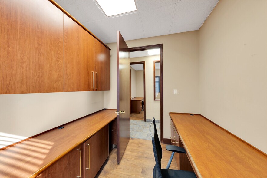 More Photos Of 4431 S Eastern Ave, Las Vegas Medical For Lease