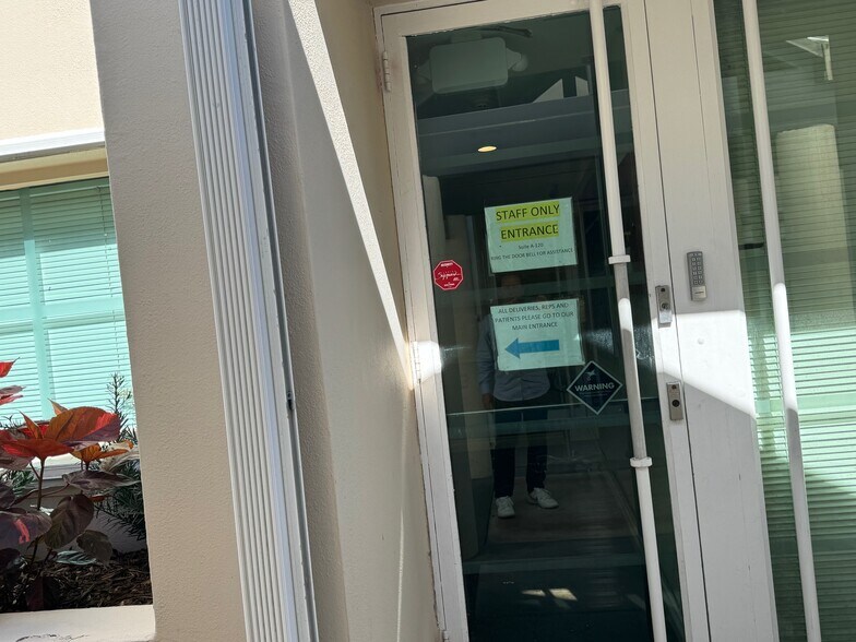 More Photos Of 7800 SW 87th Ave, Miami Medical For Lease