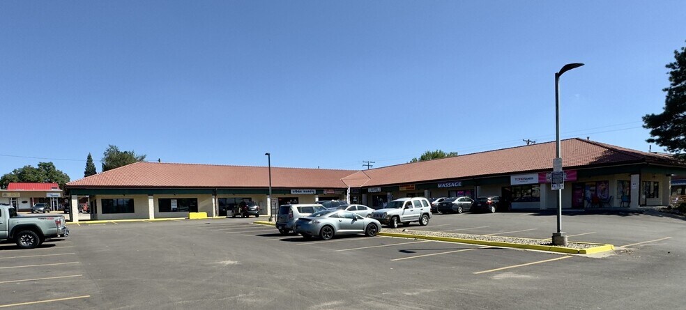 Primary Photo Of 1360 W Littleton Blvd, Littleton Unknown For Lease