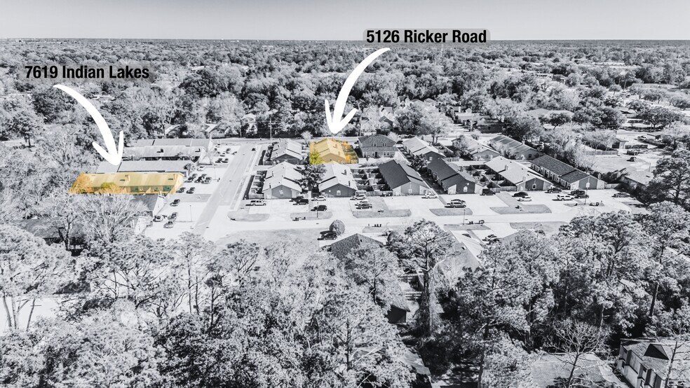 Primary Photo Of 7619 Indian Lakes Dr and 5126 Ricker Rd, Jacksonville Apartments For Sale