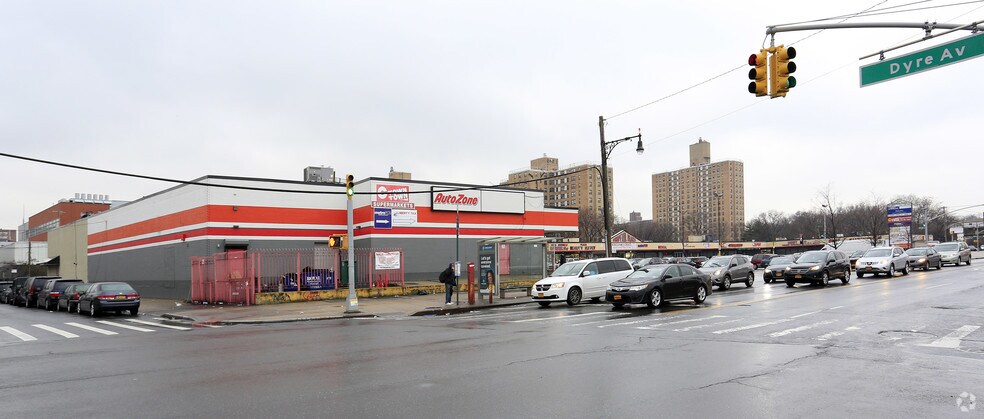 More Photos Of 4000-4026 Boston Rd, Bronx Storefront For Sale