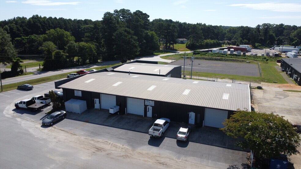 More Photos Of 10371 Old Atlanta Hwy, Covington Unknown For Lease