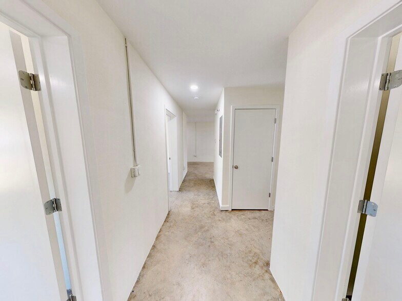 More Photos Of 2703 Avenue G, Fort Pierce Apartments For Sale