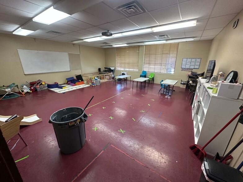More Photos Of 2008 E 87th St, Los Angeles Schools For Sale
