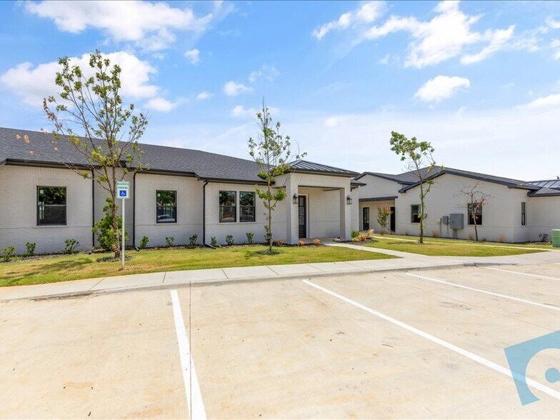 More Photos Of 1220 N Kimball Ave, Southlake Office For Sale